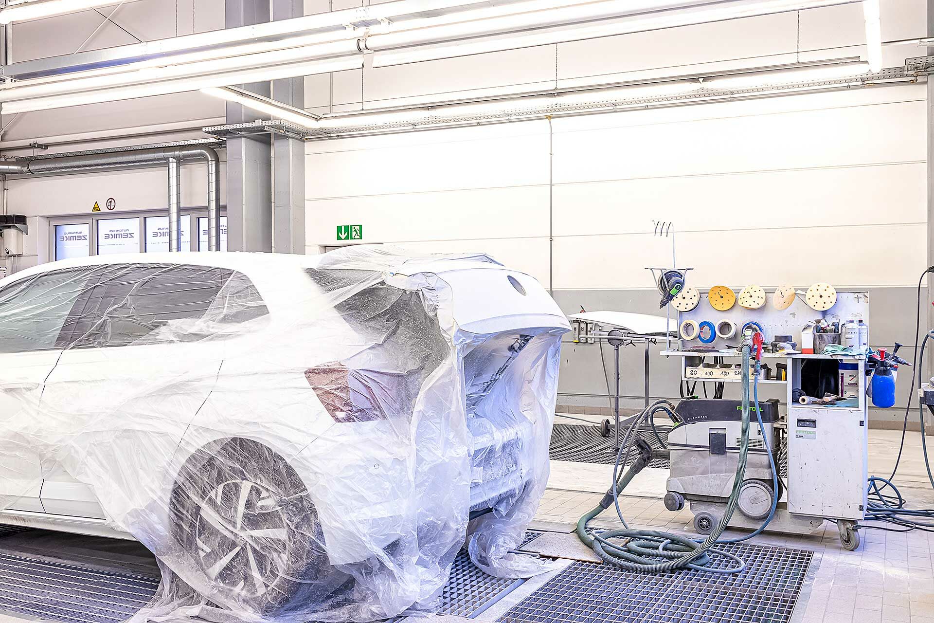 Karosserie- und Lackzentrum Bernau, ZEMKE Autohaus Bernau GmbH