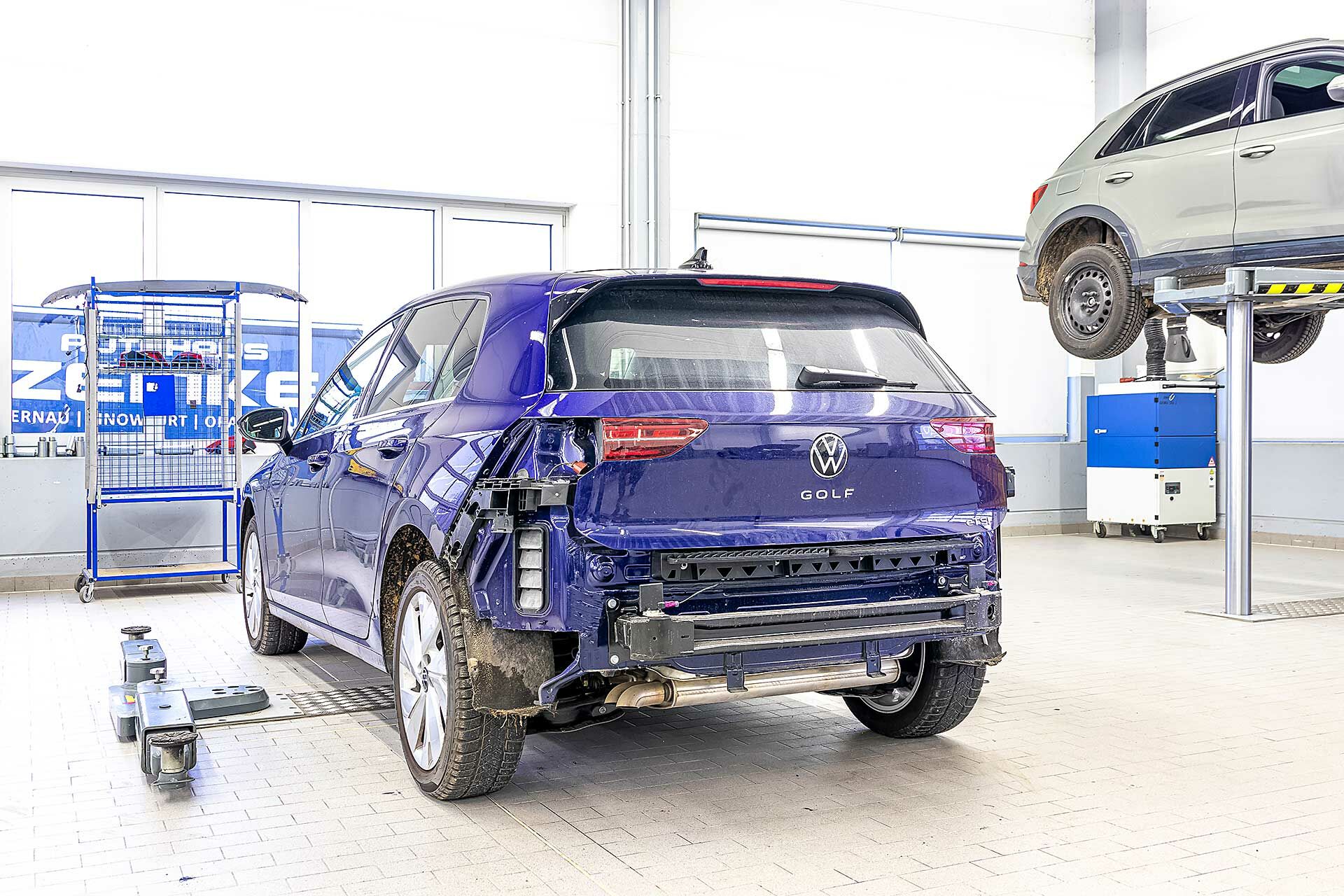 Karosserie- und Lackzentrum Bernau, ZEMKE Autohaus Bernau GmbH